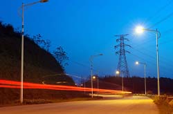 路燈和配電設(shè)施的維護計劃。